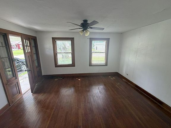 5th image of 2348 N Campbell Avenue