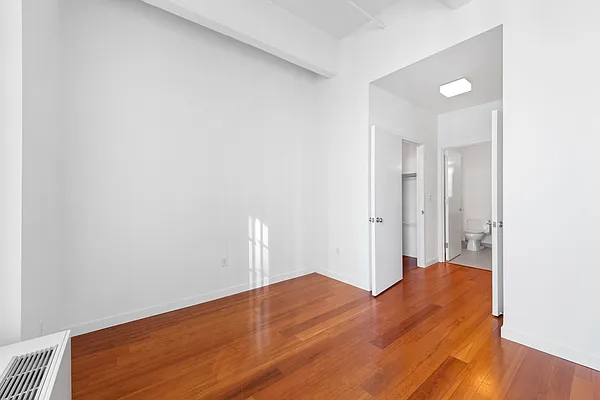 Rented by Oxford Property Group | media 16