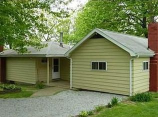 1716 Pine Run Rd, Rochester, PA 15074