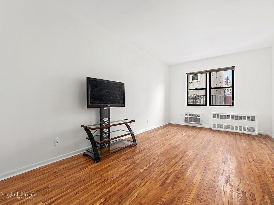 1st image of 319 W 54th St #4C