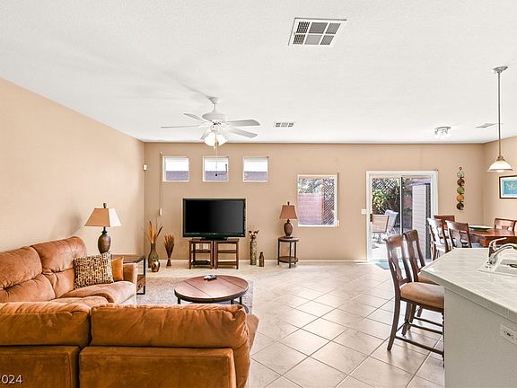 3rd image of 64 Vista Del Mar St