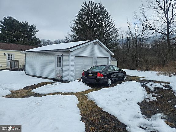 5th image of 708 E Plank Rd