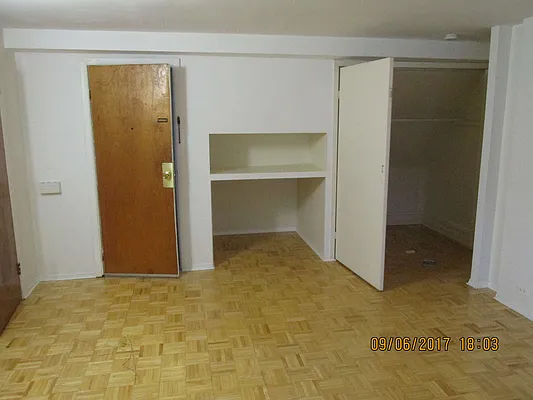 Rented by Windsor Homes Realty Corp | media 22