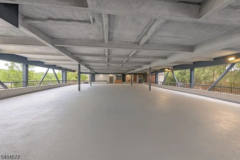 1 bed, 1.0 bath, $2,850 — Photo 4