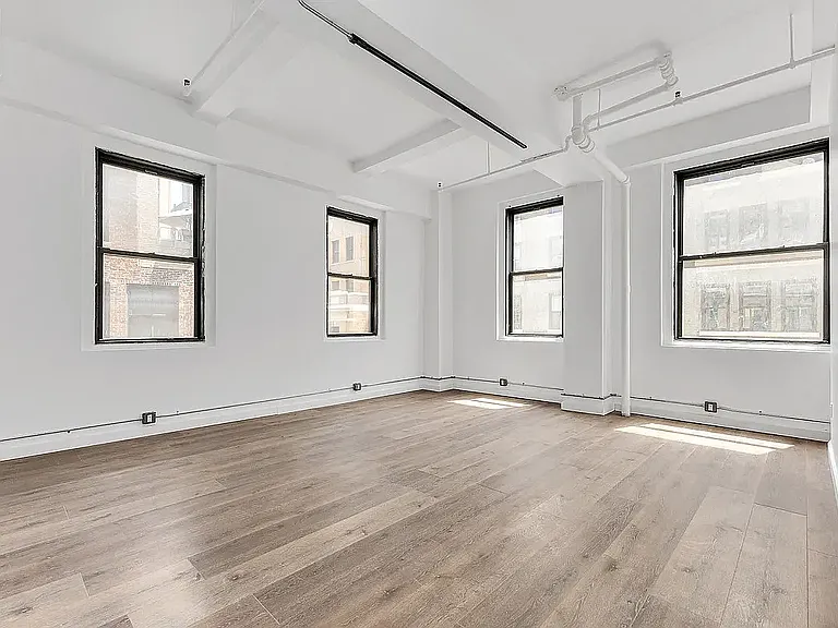 255 W 36th St #1210 — Photo 1