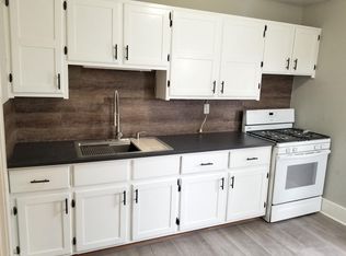 1005 Grove Ave, Racine, WI 53405