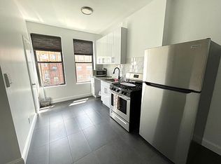 25-57 23rd St #2, Astoria, NY 11102