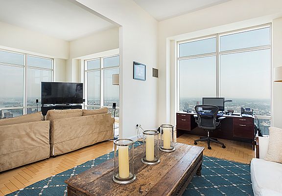2nd image of 845 Un Plz APT 83A