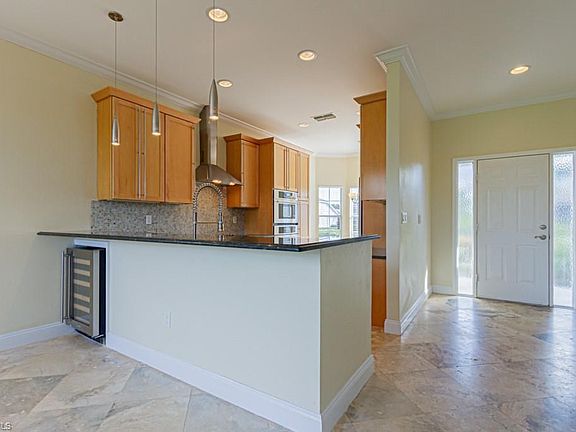 5th image of 9241 Old Hickory Cir