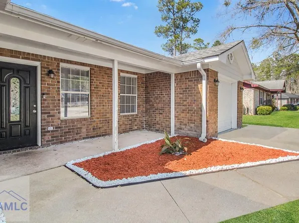 834 N Brickyard Rd, Hinesville, GA 31313