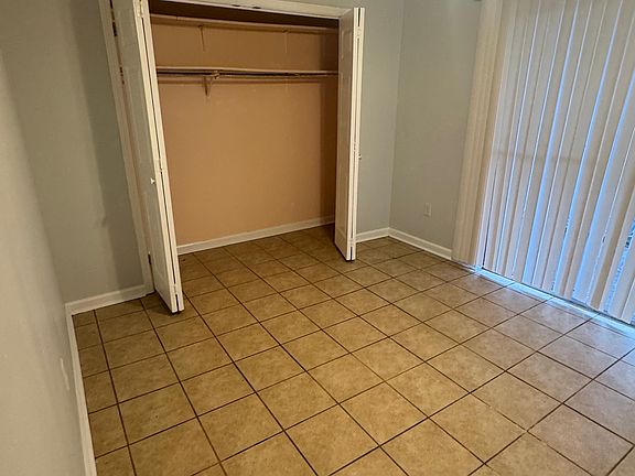 4th image of 625 Vouray Dr