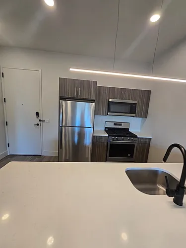 53 Washington St #3C Photo 1