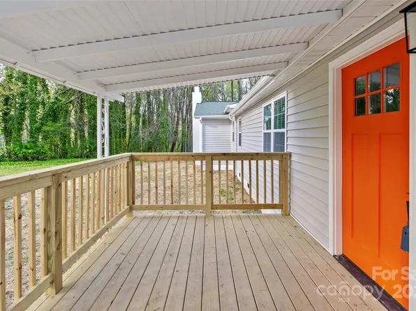 1224 White Ln, Gastonia, NC 28052