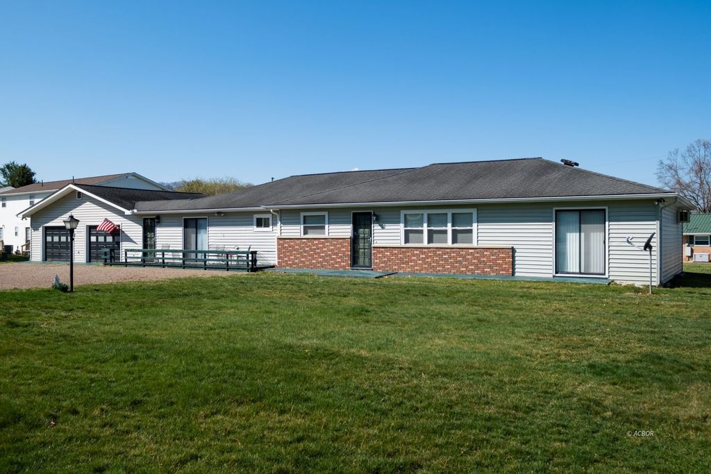 Real estate listing image