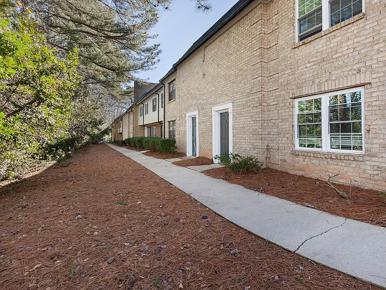 330H Winding River Dr — Photo 28