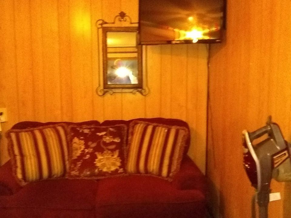 Love seat