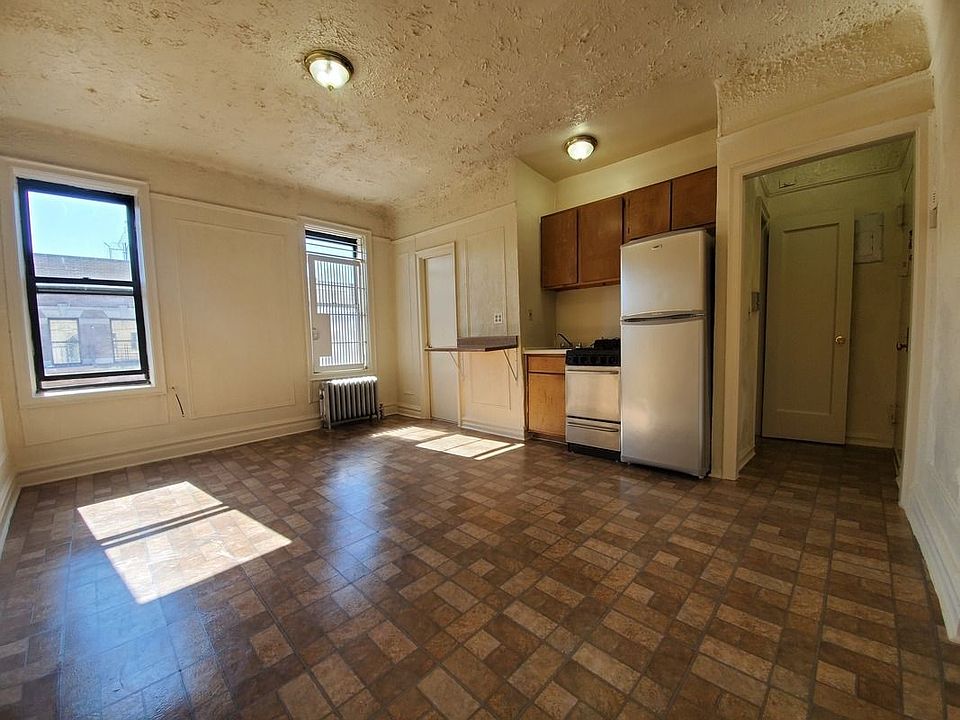 1st image of 141 W 139th St #A52