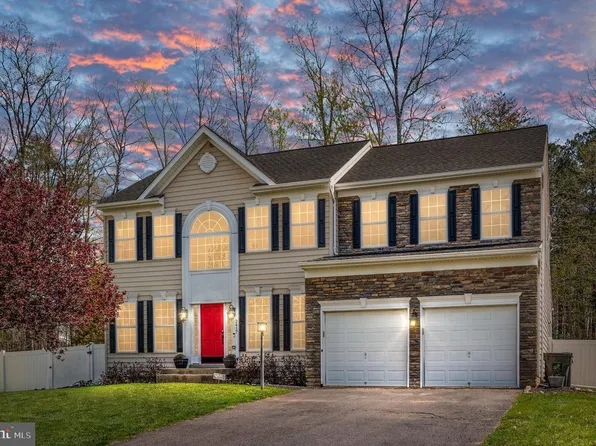 2417 Towering Oak Ct, Locust Grove, VA 22508