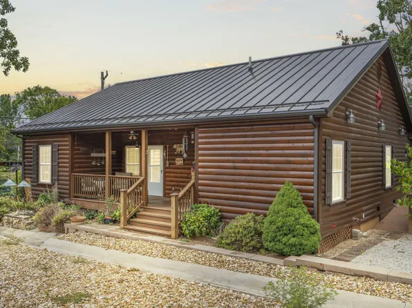 180 Big Bear Boulevard, Hollister, MO 65672