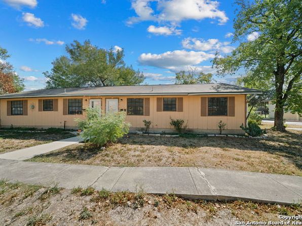 206 Bexar Dr