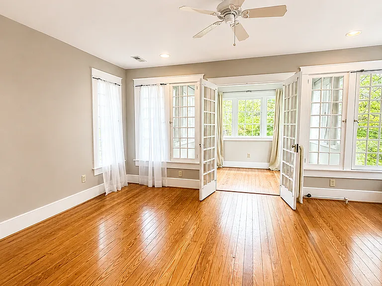 375 E Maine Ave — Photo 21