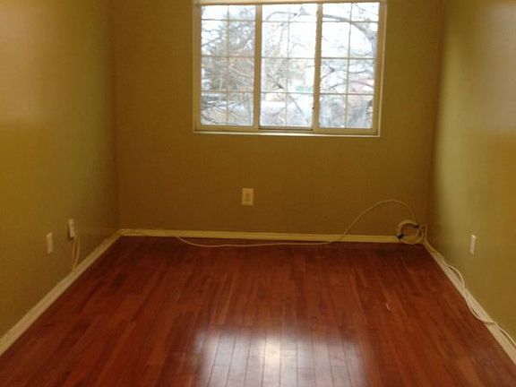 4th image of 100-09 39th Ave #3F