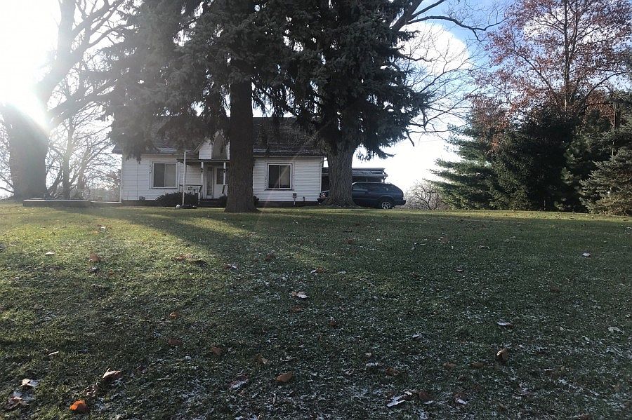 1st image of 284 Woodlawn Ave