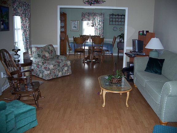 Living/Dining Room