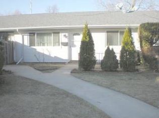 221 Feller Dr, Central Islip, NY 11722