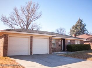 6001 Gainsborough Rd, Amarillo, TX 79106