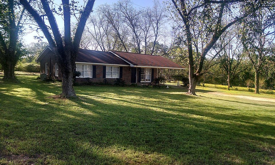 1st image of 784 Chase Dr