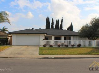 5113 Sea Star Ln, Bakersfield, CA 93309