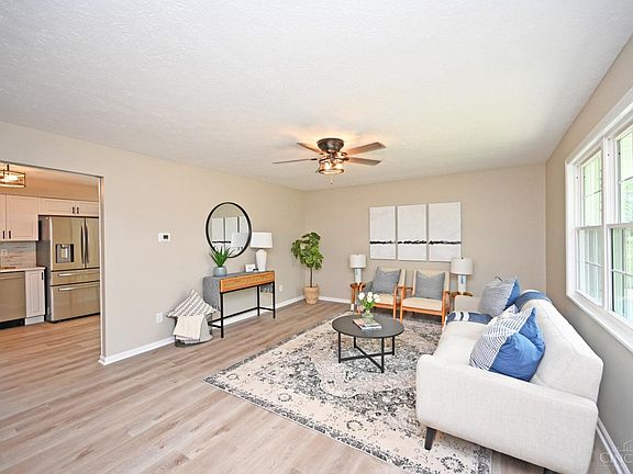 3rd image of 6377 Stonewall Ln