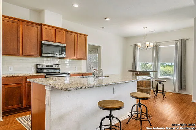 228 Hiram Cook — Photo 10