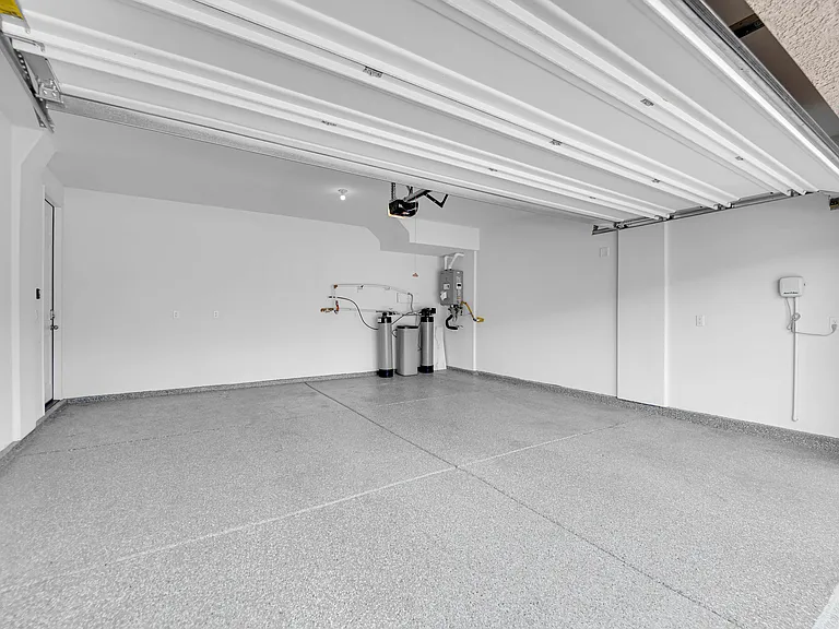 4066 Painted Lady Ave — Photo 2