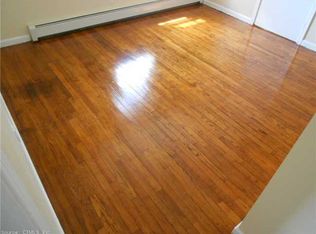 53 Contact Dr, West Haven, CT 06516