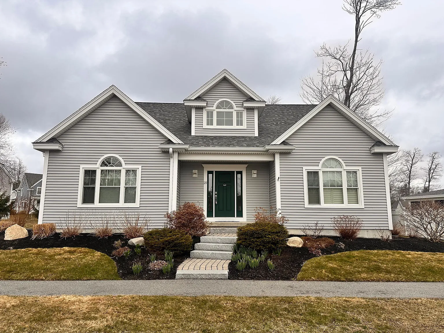 25 Waldron Drive - 1 — Photo 1