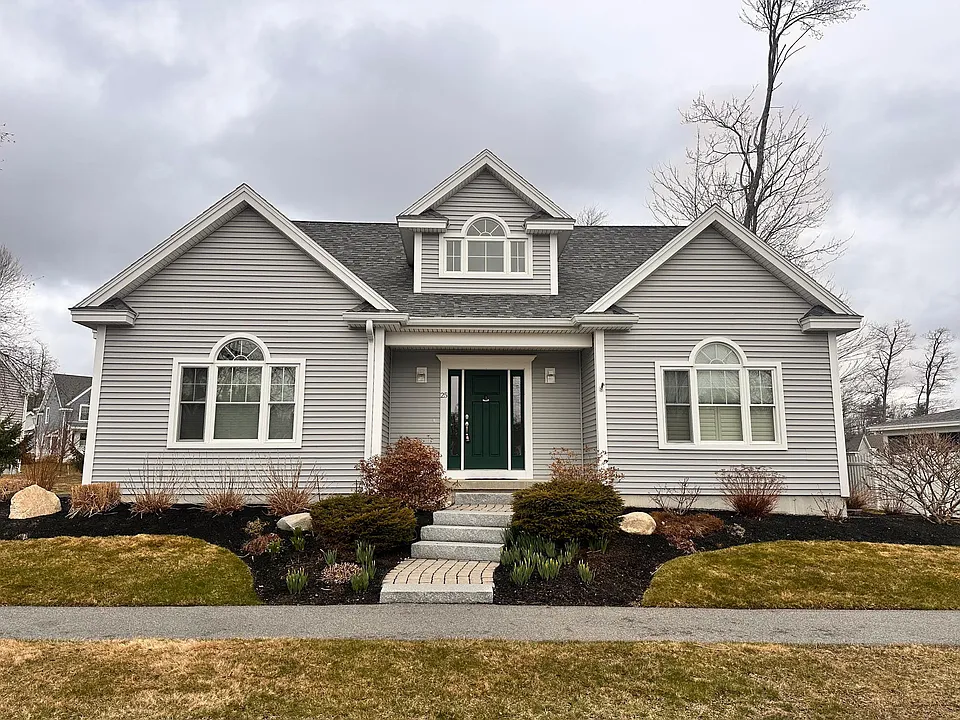 25 Waldron Dr