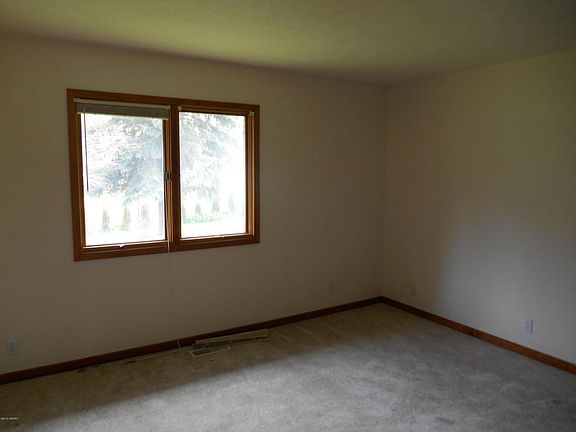 5th image of 865 Harvest Dr