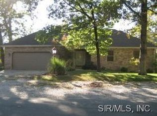 1828 Port Ln, Worden, IL 62097