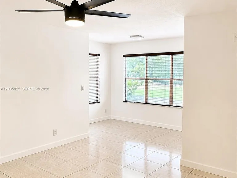 663 Vista Isles Dr #1711 — Photo 13