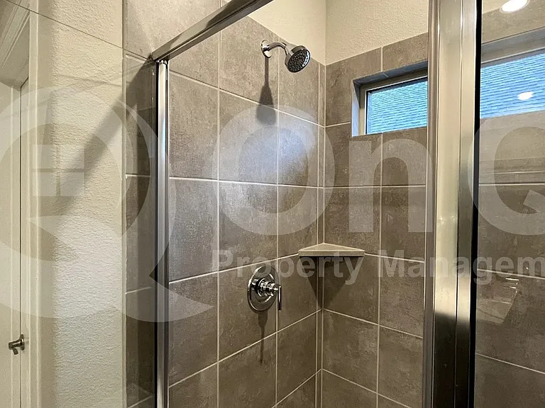 1608 Lannon Ln — Photo 28