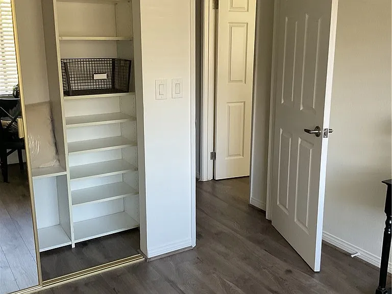 1141 Landsburn Cir — Photo 16