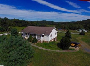 419 White Oak Gap Rd, Staunton, VA 24401