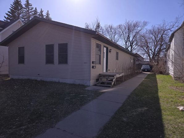 1011 Dewey Ave NE APT A