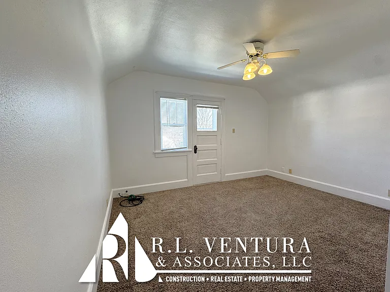 2523 Drexel Ave #2 — Photo 8