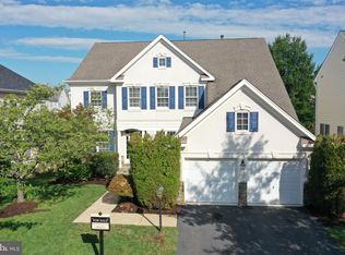 43708 Red House Dr, Leesburg, VA 20176