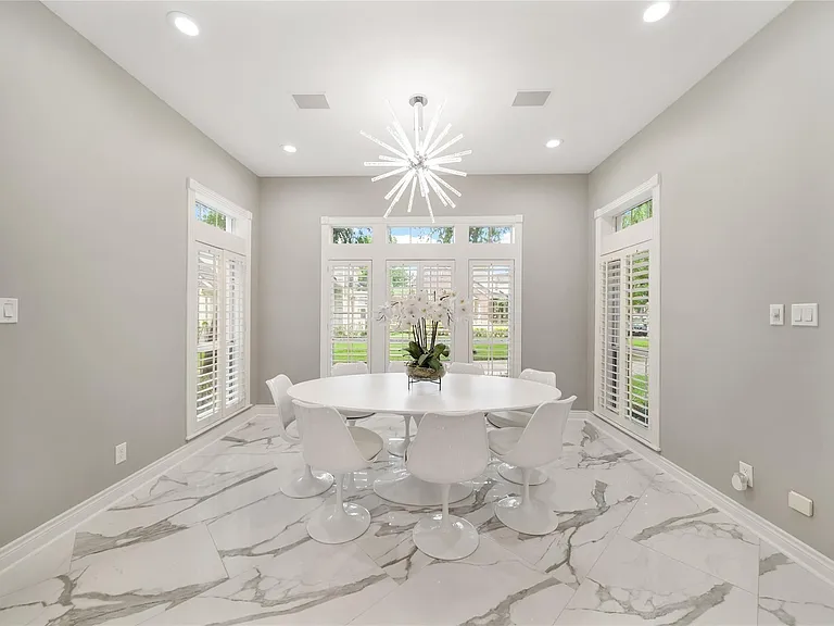 23 Glen Eagles Dr — Photo 11
