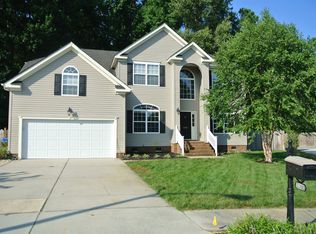 1200 Thaddeus Ct, Chesapeake, VA 23322