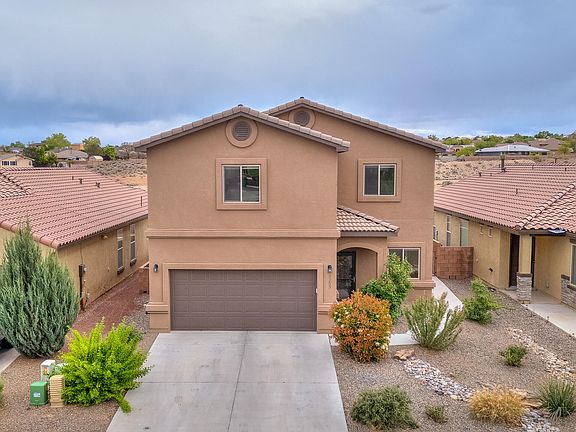 3rd image of 3253 Llano Vista Loop NE